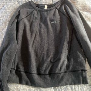 Lululemon woman’s crewneck